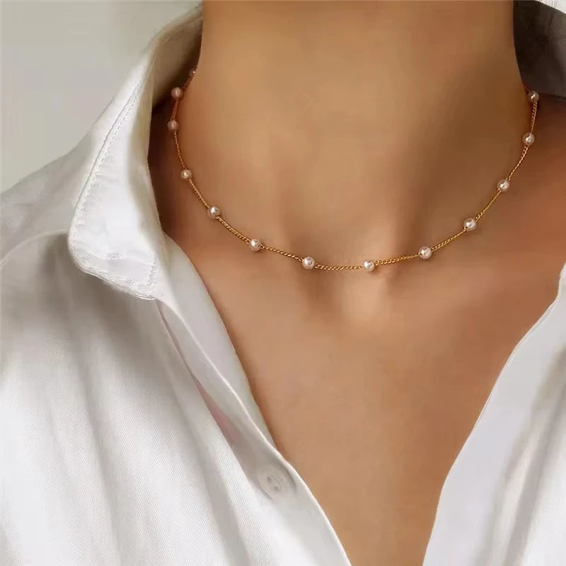 Multilayer Pearl Cross Love Heart Pendant Necklaces for Women Gold Color Fashion Collarbone Neck Chain 2024 Trend Jewelry